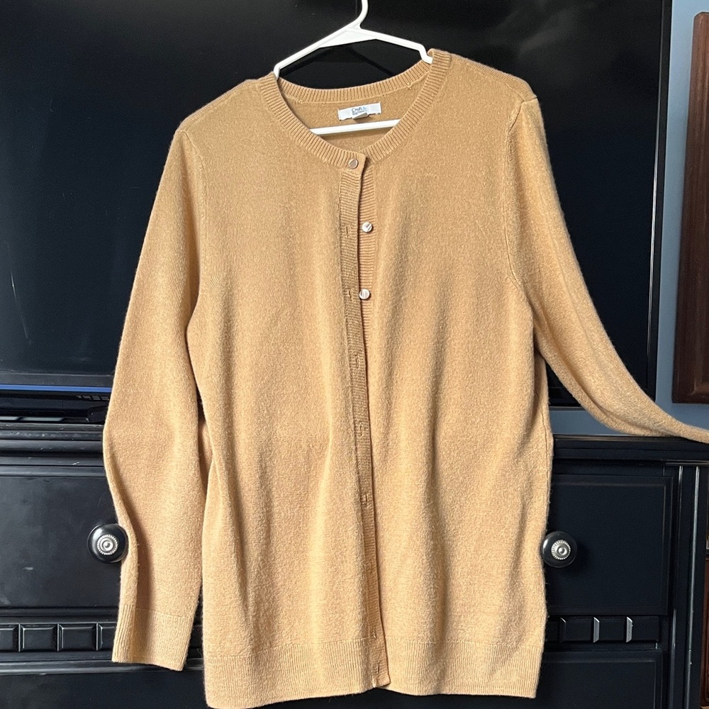 Croft & Barrow Beige Knit Cardigan